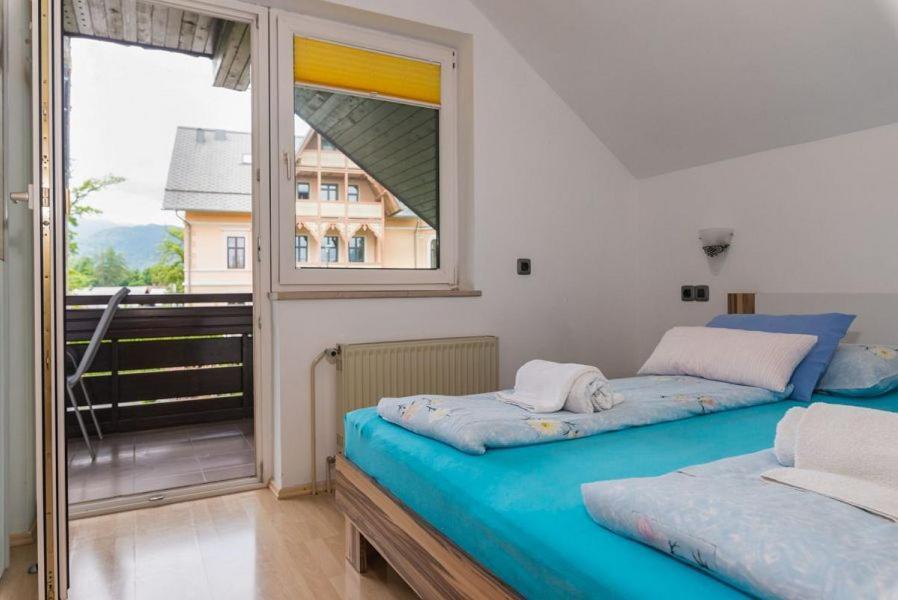 شقة Apartma Jezerci بليد الغرفة الصورة